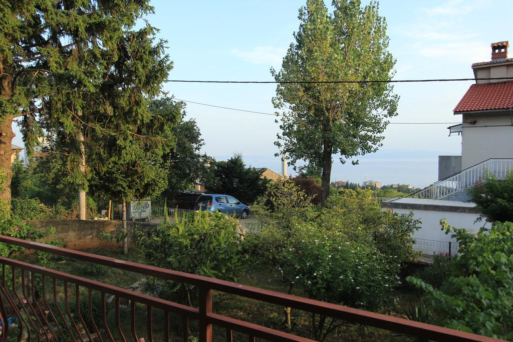 Guest House Kozala Риека Экстерьер фото